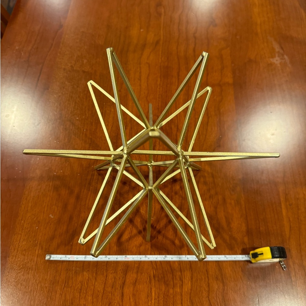 Decorative gold star